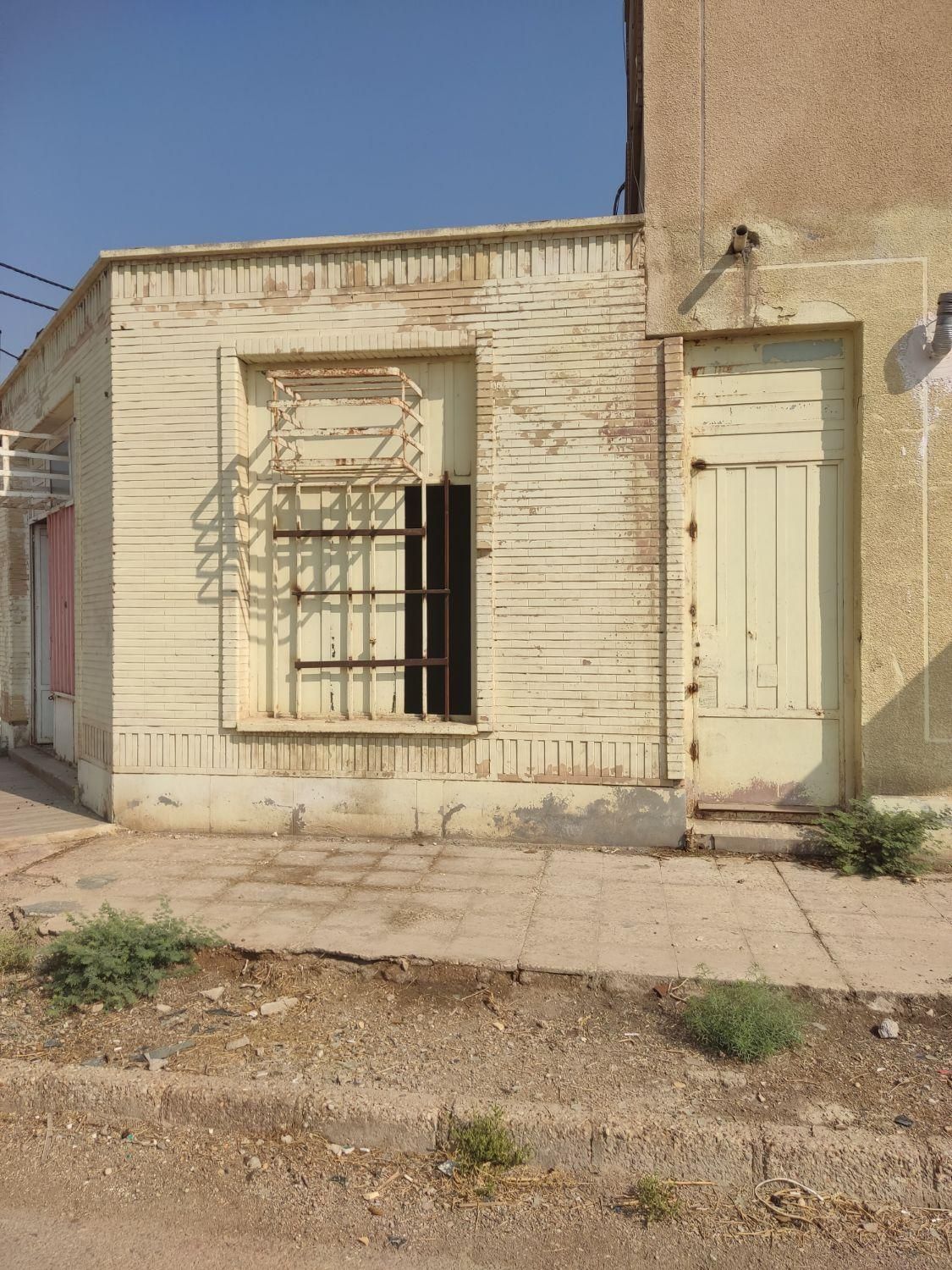 فروش مغازه۲۸متری سند تک برگ تجاری نبش حقیقت 3|فروش مغازه و غرفه|اهواز, پردیس|دیوار