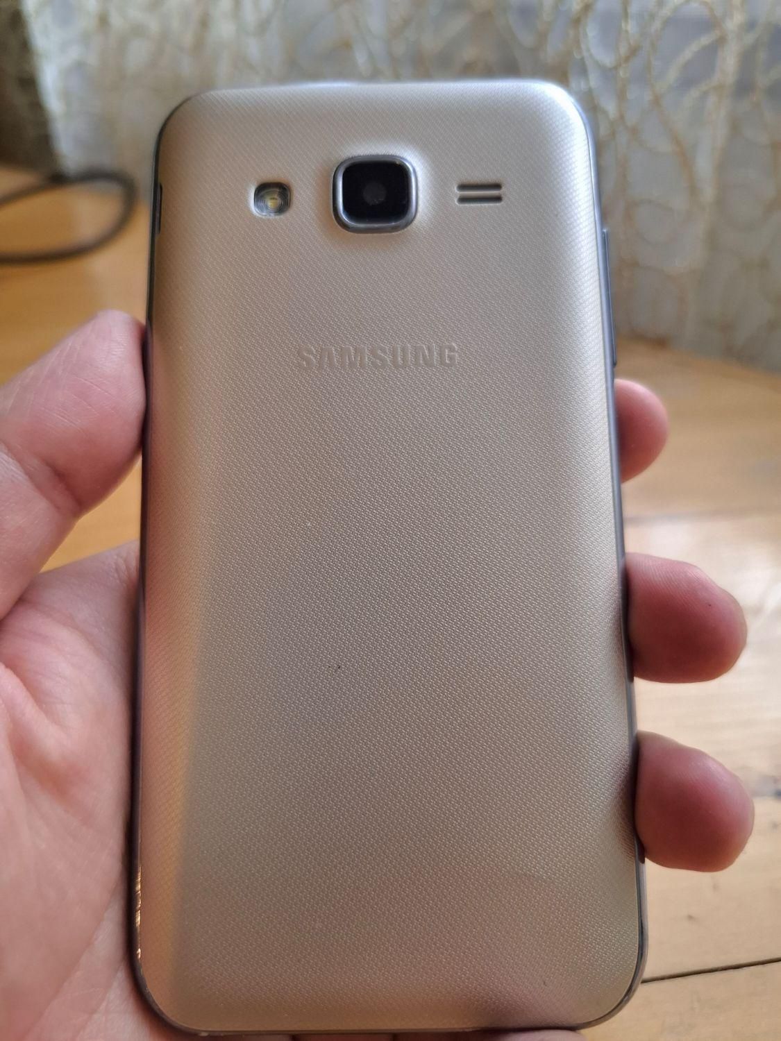 سامسونگ Galaxy J2 با حافظهٔ ۸ گیگابایت|موبایل|تهران, آجودانیه|دیوار
