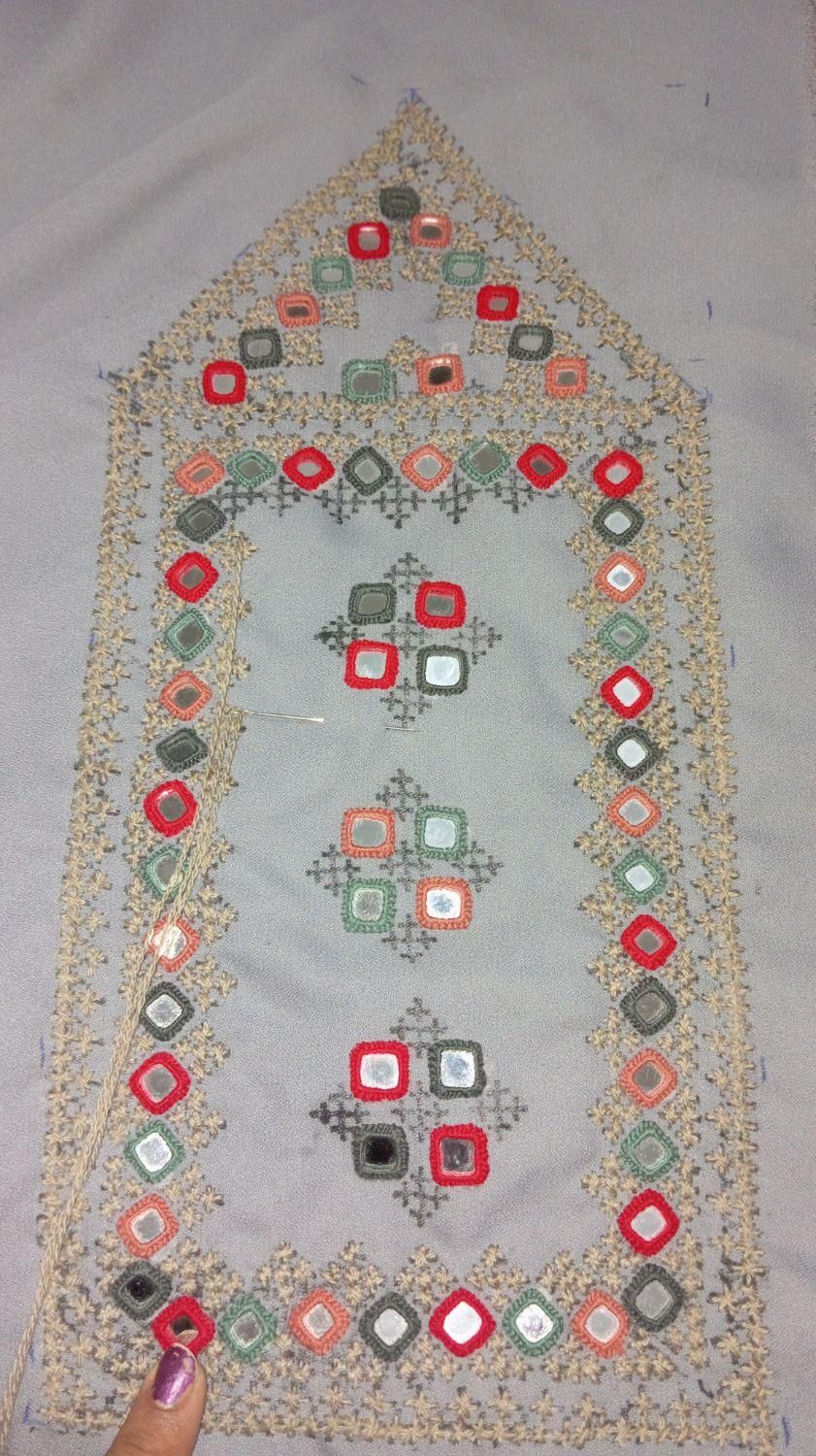 آیینه فقط دونه چهار هزار|لباس|زهک, |دیوار