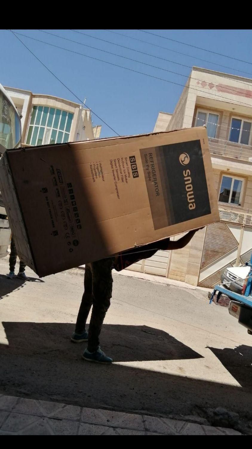 کارگر اثاث کشی و سختمانی هستم|خدمات حمل و نقل|کاشان, معلم|دیوار