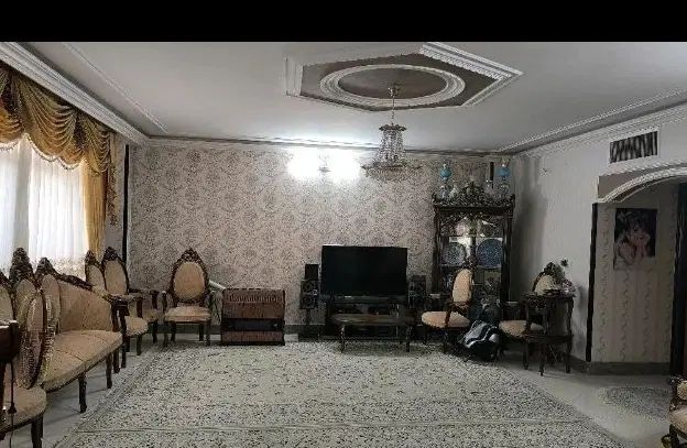 (( اجاره آپارتمان کد ۲۲۵ ))  ۱۲۰متر خیابان ادیب|اجارهٔ آپارتمان|اصفهان, پوریای ولی|دیوار