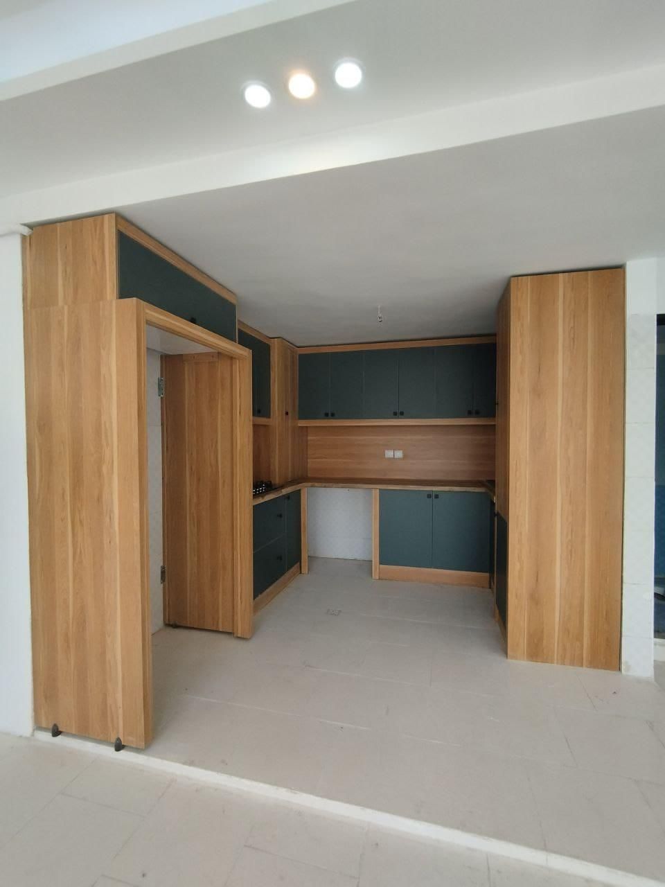 فرصت تکرارنشدنی*آپارتمان نوساز با امکانات کامل|فروش آپارتمان|هشتگرد, شهرک المهدی|دیوار
