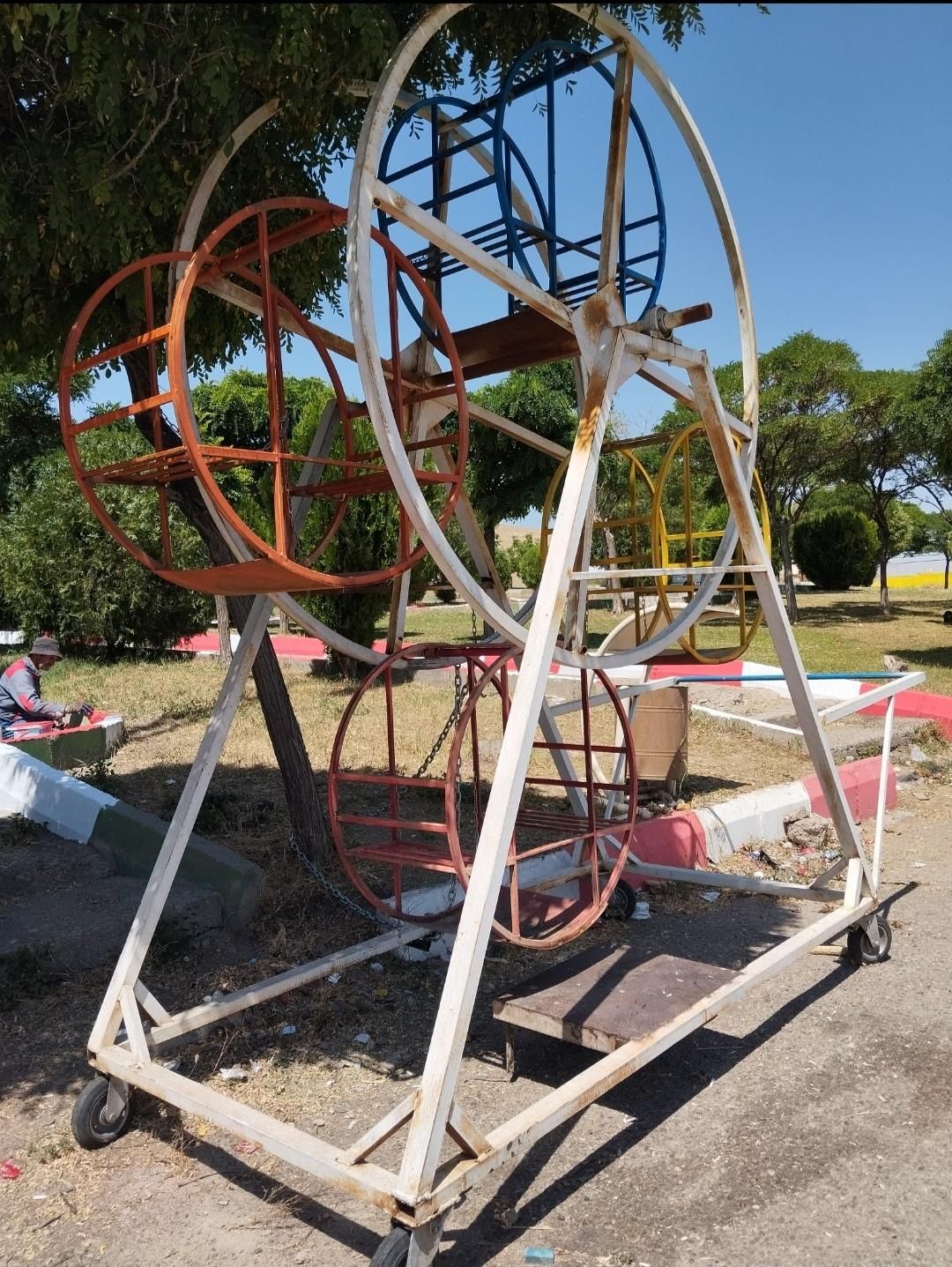 چرخ و فلک دستی|اسباب‌‌بازی|تهران, آهنگران (سراسیاب دولاب)|دیوار