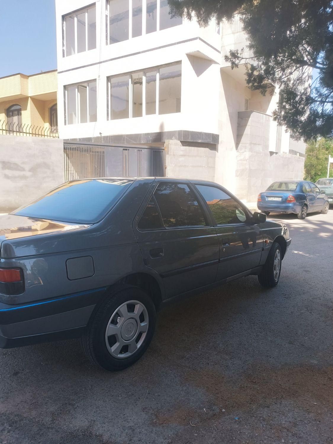 405 دوگانه کارخانه مدل ۹۷معاوضه با خودرو ارزان تر|خودرو سواری و وانت|شیراز, شهرک گلستان|دیوار