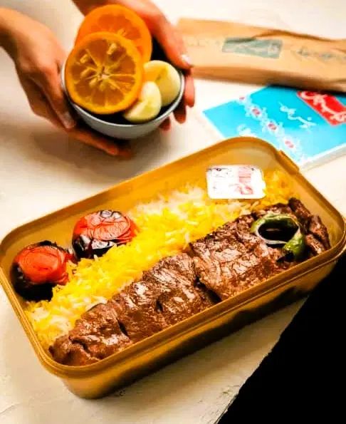 استخدام همکار رستورانی در تهران(فقط آقا)|استخدام خدمات فروشگاه و رستوران|کرمانشاه, |دیوار