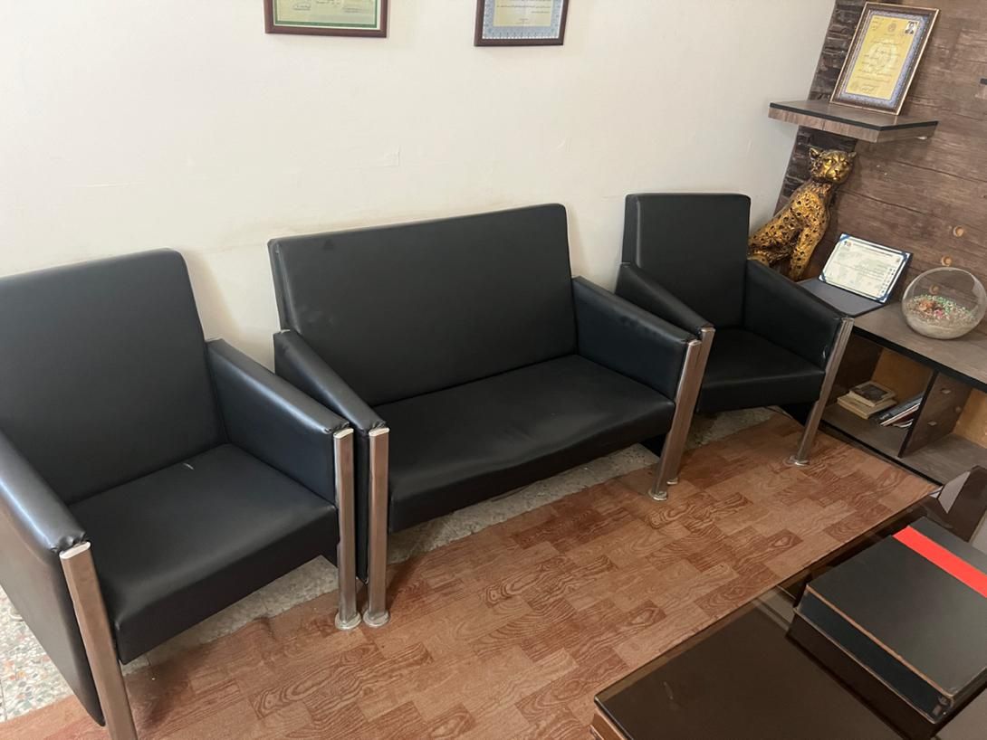 فروش فوری نیم ست اداری|مبلمان اداری|خاوران, |دیوار