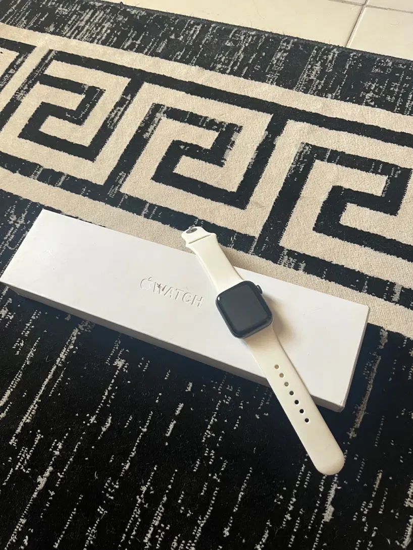 اپل واچ سری 6 Apple Watches|ساعت|تهران, نعمت‌آباد|دیوار