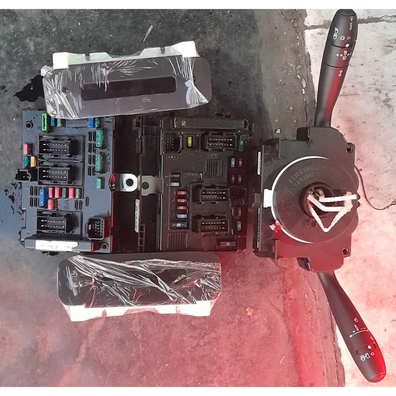 کام ۲۰۰۰ جعبه فیوز 206 bsm bm34 mcn Dcn ddn pdn|قطعات یدکی و لوازم جانبی|تهران, تهرانپارس شرقی|دیوار