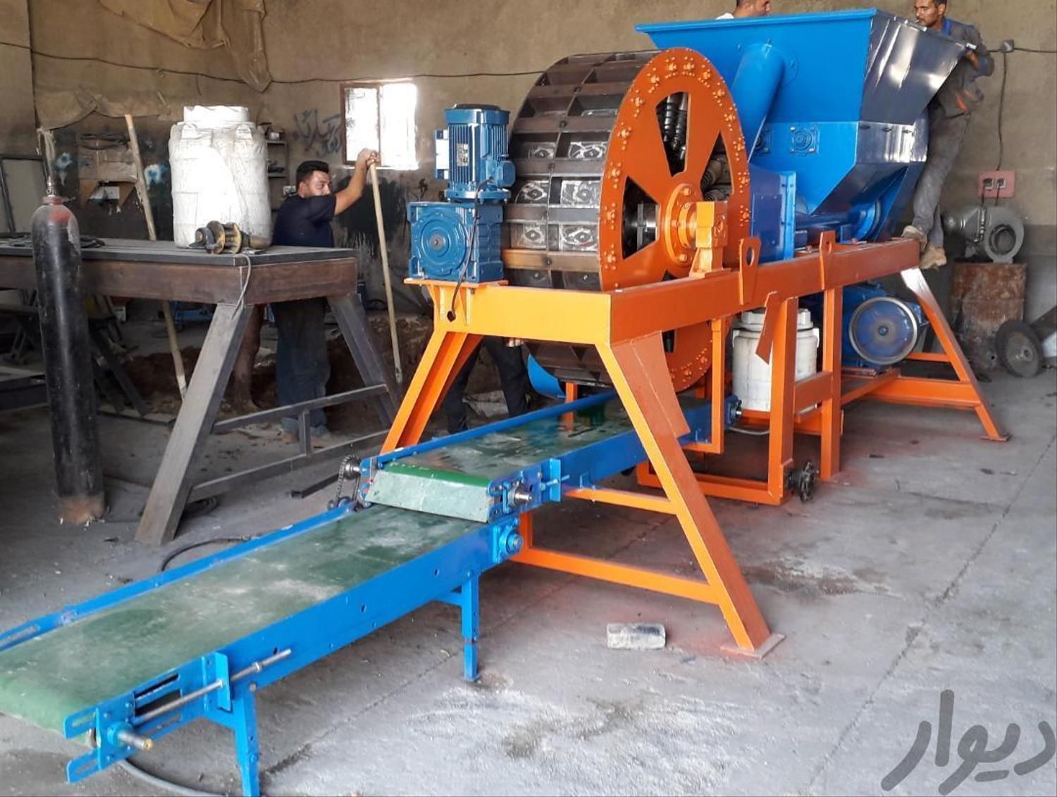 کوره دستگاه آجر سفال تیغه نما نسوز فشاری اقساطی|ماشینآلات صنعتی|اصفهان, باغ فردوس|دیوار