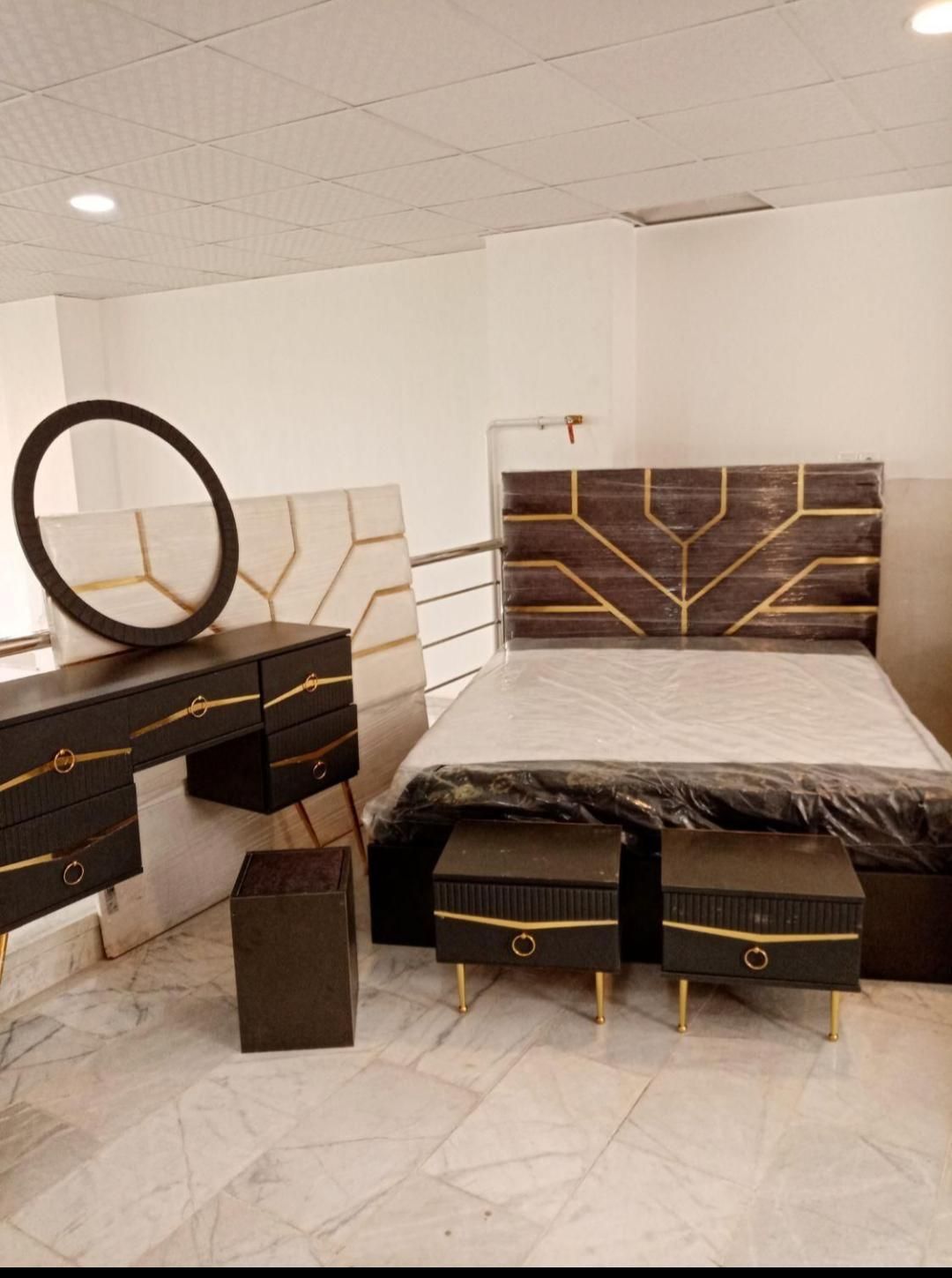 سرویس خواب کامل صدفی|تخت و سرویس خواب|کرمان, |دیوار