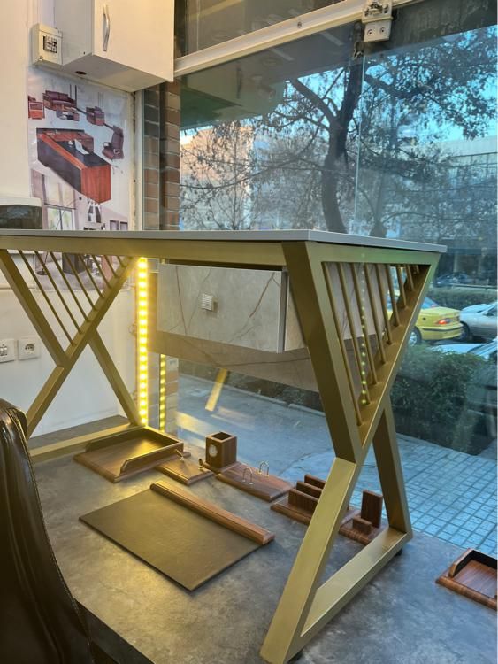 میز مدرن تحریر|میز تحریر و کامپیوتر|مشهد, خواجه ربیع|دیوار