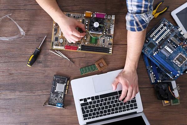 نصب ویندوز و تعمیر کامپیوتر،موبایل و پرینتر در محل|خدمات رایانه‌ای و موبایل|تبریز, |دیوار