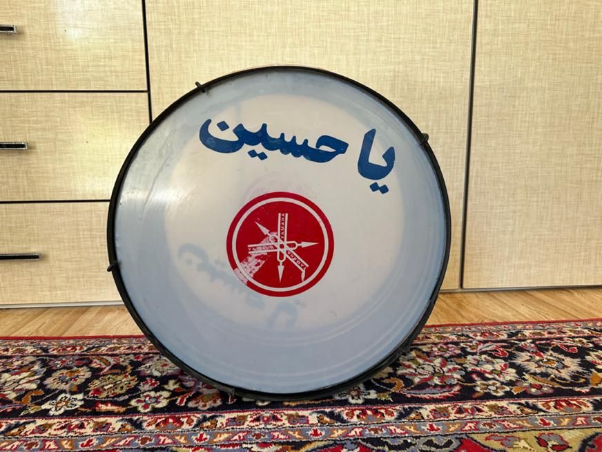 تبل در حد نو|درام و پرکاشن|بروجرد, |دیوار