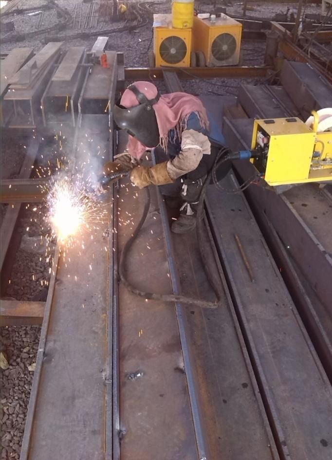 جوشکاری،خورده کاری،|خدمات پیشه و مهارت|بجنورد, |دیوار