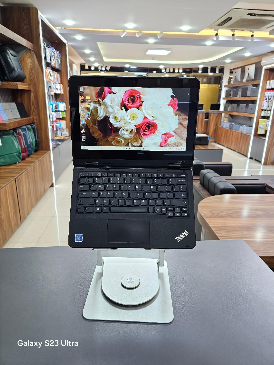 لپتاپ لمسی و تبلت شوLenovo مدلYoga با قلم اورجینال|رایانه همراه|ارومیه, |دیوار