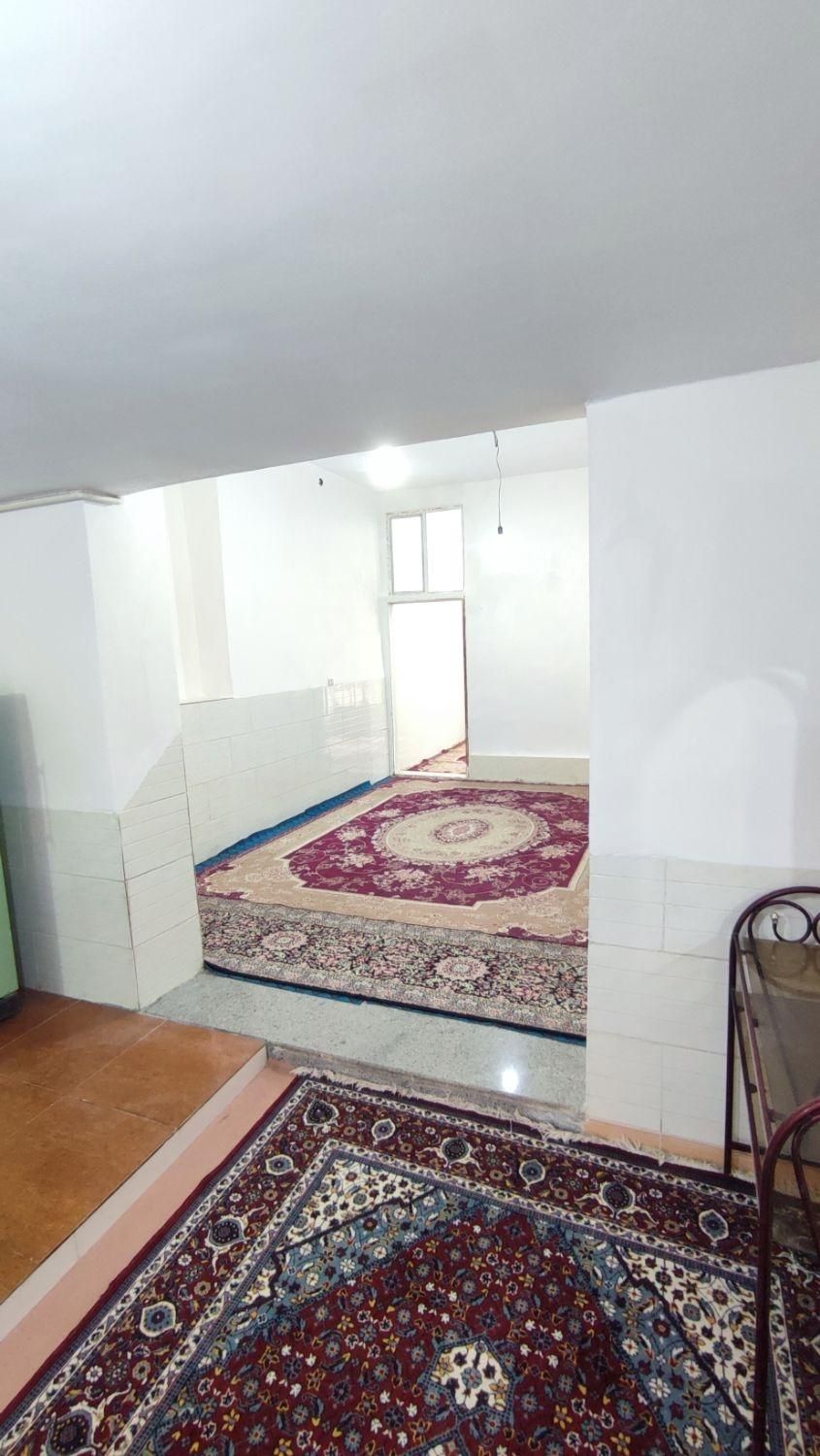 سوئیت اجاره‌ای همکف نزدیک باغ شاهزاده|اجارهٔ کوتاه‌مدت آپارتمان و سوئیت|ماهان, |دیوار