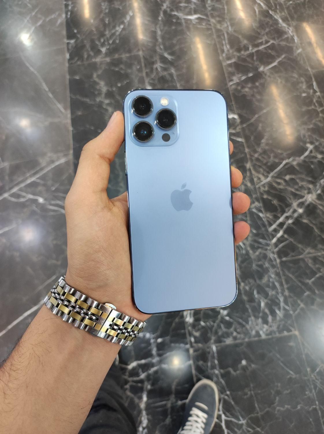 اپل iPhone 13 Pro Max با حافظهٔ ۲۵۶ گیگابایت|موبایل|مشهد, عامل|دیوار