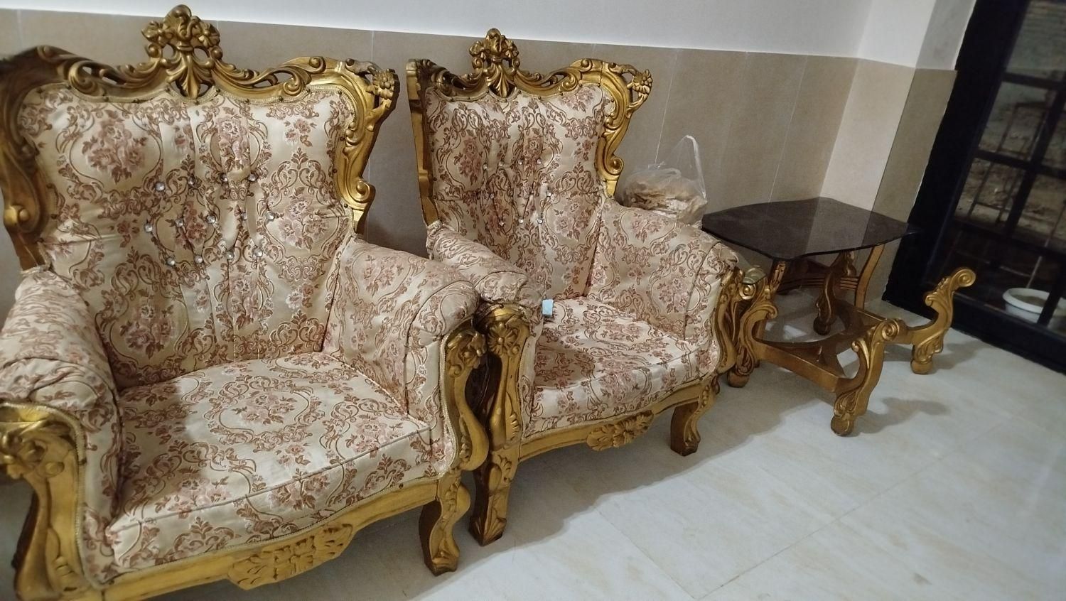 مبل سلطنتی ۷نفره|مبلمان خانگی و میز عسلی|شاهین دژ, |دیوار