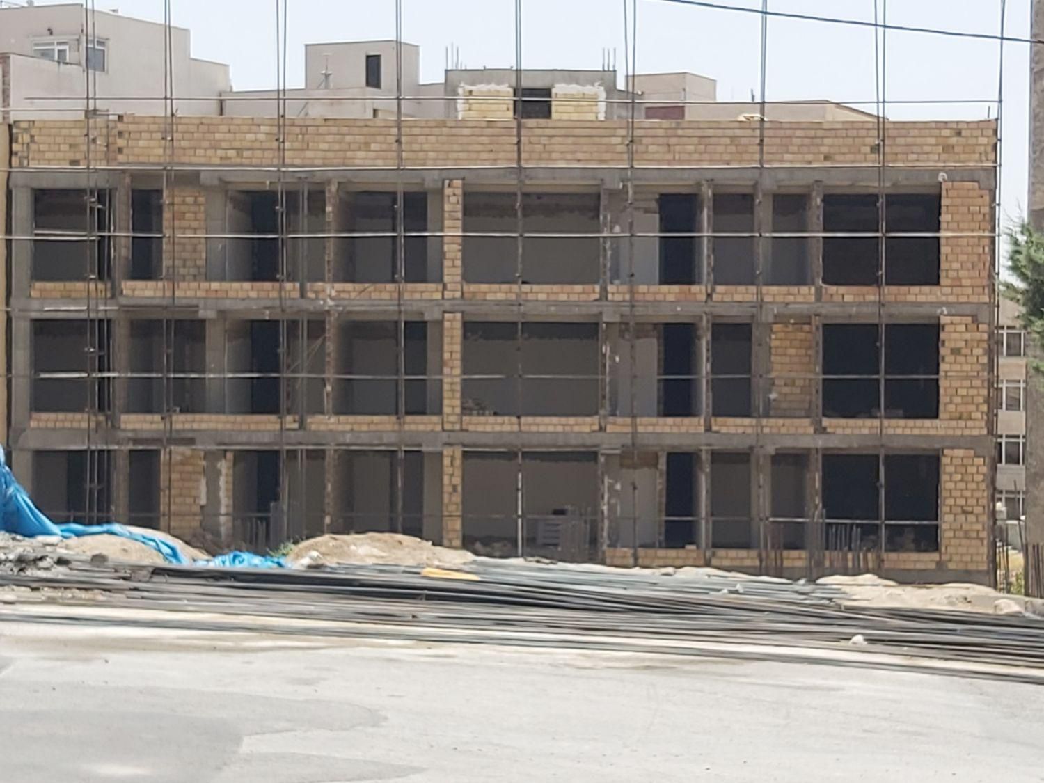 پیش فروش آپارتمان  ۸۱ -۹۲ متری فاز ۲ مهستان|پیش‌فروش املاک|هشتگرد, فاز ۲ مهستان|دیوار