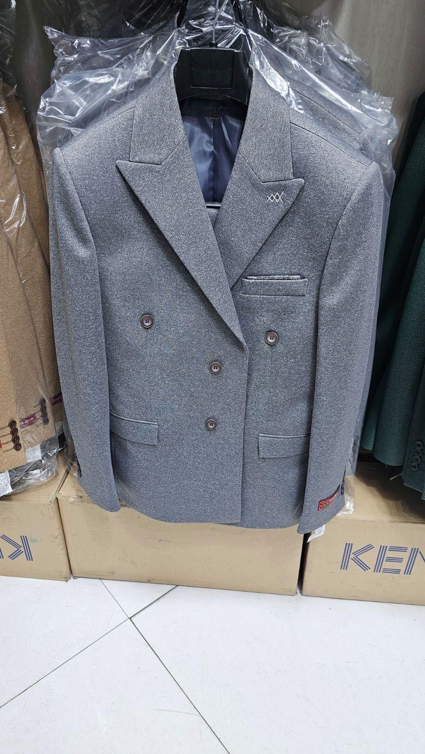 دبل پرس در سه رنگ|لباس|تهران, امام زاده حسن|دیوار