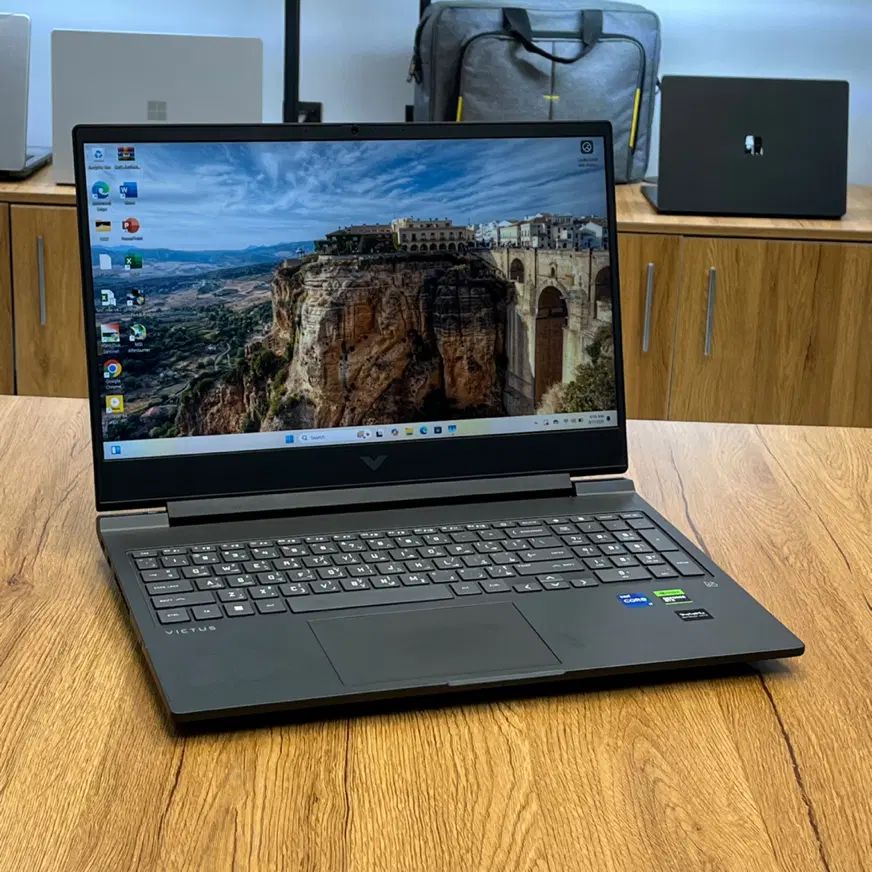 لپ تاپ ویکتوس Core i7-13700 Hبا گرافیک 4060|رایانه همراه|مشهد, ارشاد|دیوار