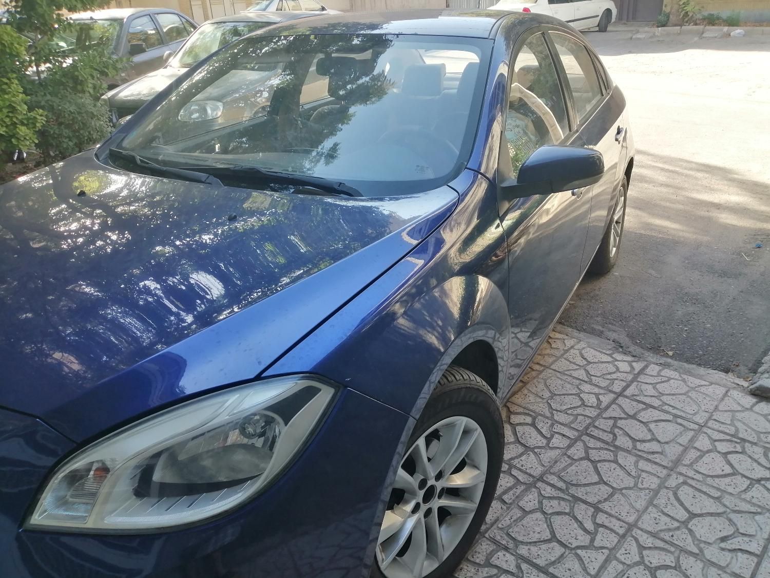 برلیانس H330 دنده‌ای 1500cc، مدل ۱۳۹۴|خودرو سواری و وانت|مشهد, شهرک رازی (شهرک غرب)|دیوار