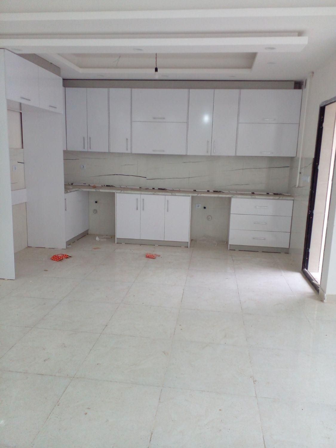 ۱۳۰متر/ سندار/تک واحدی/۳خواب/ پارکینگ اختصاصی|فروش آپارتمان|رشت, دروازه لاکان|دیوار