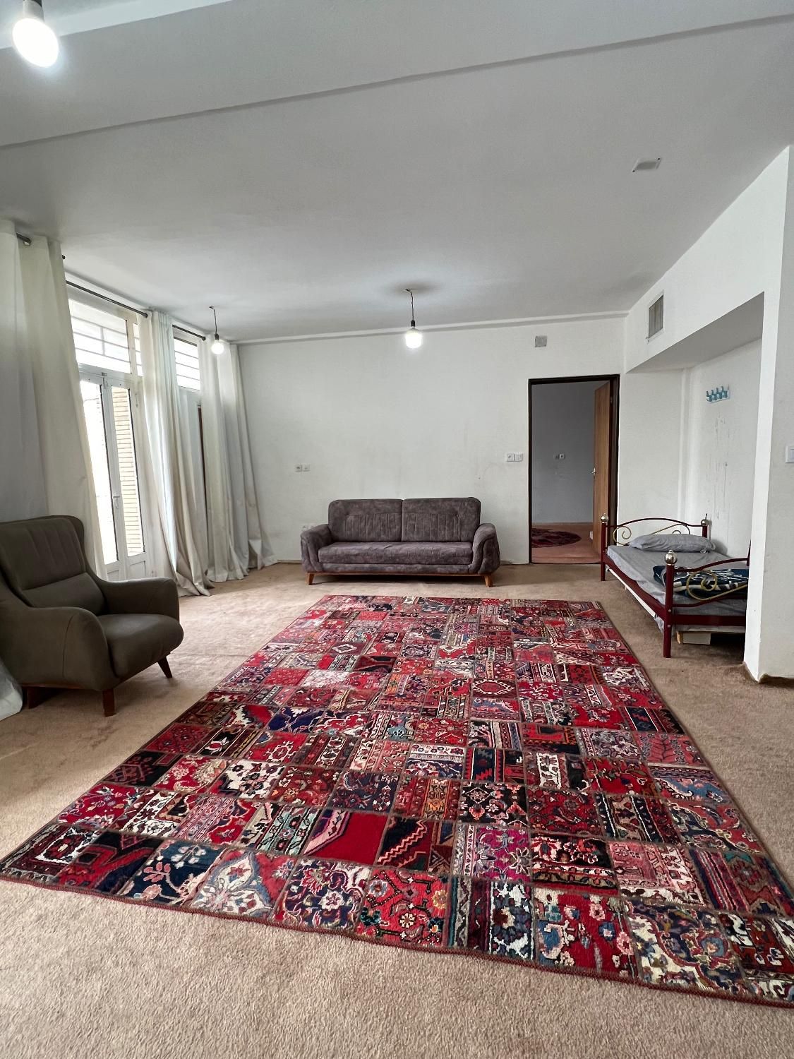 واحدهای مستقل با تمامی امکانات|اجارهٔ کوتاهمدت آپارتمان و سوئیت|کرمان, |دیوار