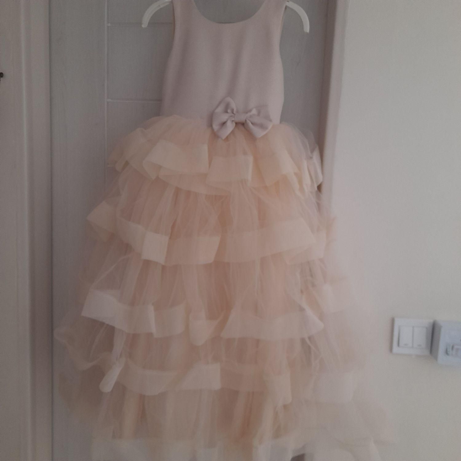 لباس عروس|کفش و لباس بچه|اراک, |دیوار