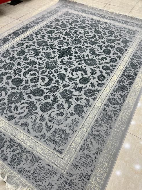 فرش ۷۰۰ شانه طوسی سبز افشان|فرش|کرج, اصفهانی‌ها|دیوار