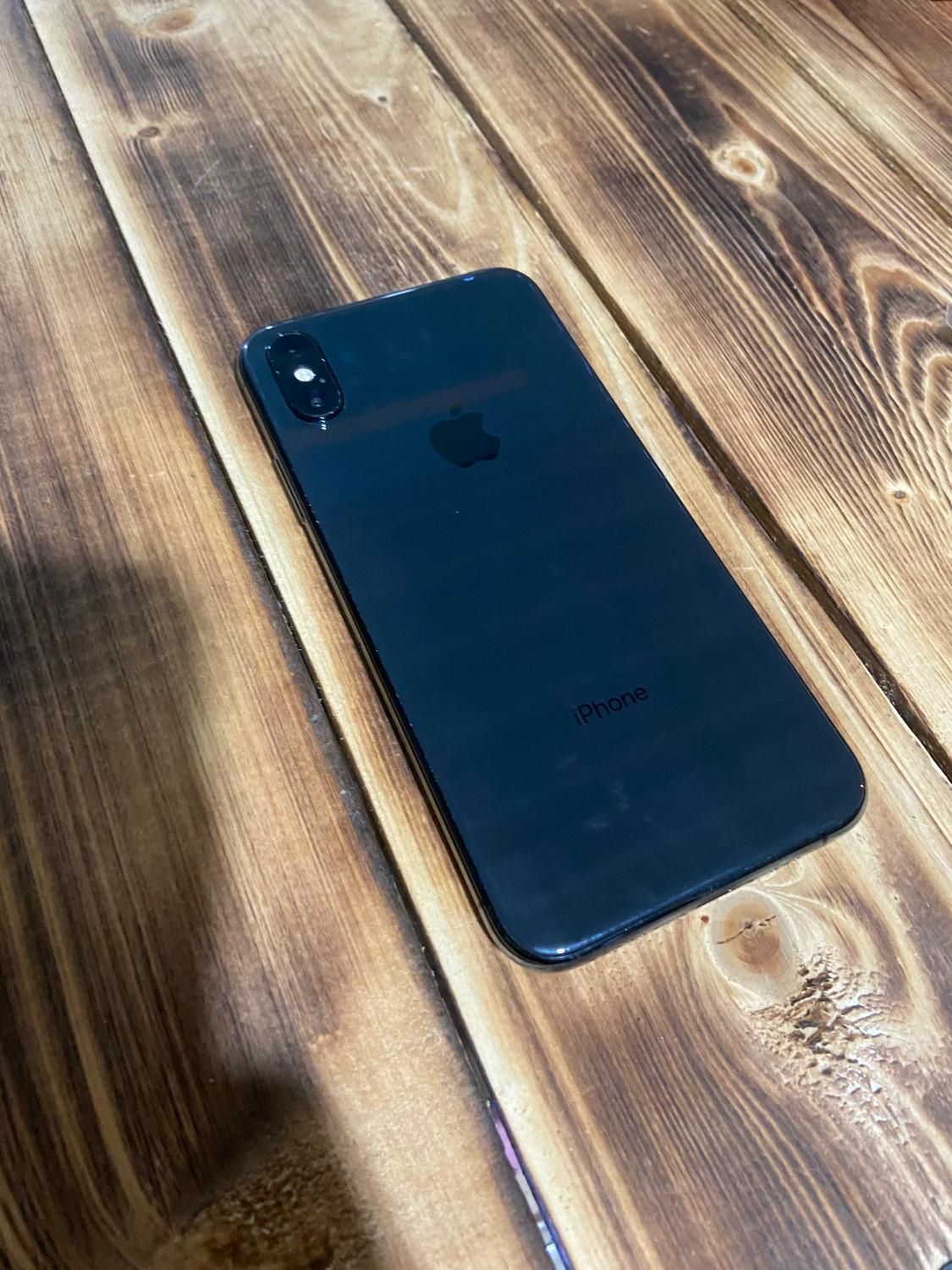 اپل iPhone XS با حافظهٔ ۶۴ گیگابایت|موبایل|رشت, گلسار|دیوار