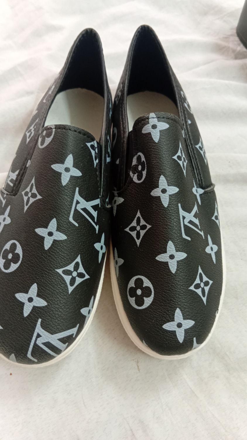 ۲جفت کفش نو زنانه چرم سایز۳۹ و۳۷)|کیف، کفش، کمربند|قم, آذر (نکویی)|دیوار