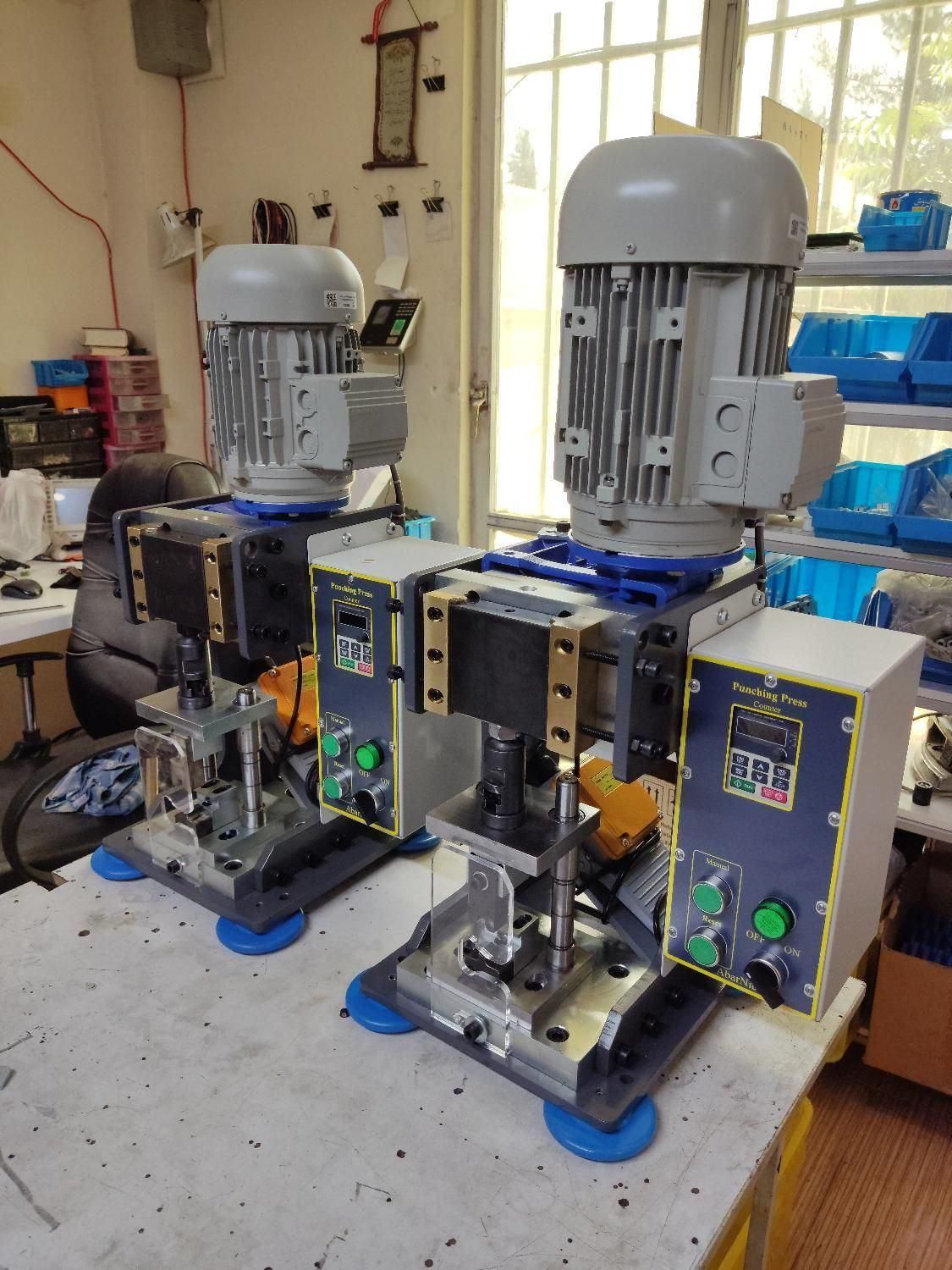 دستگاه مورد نیاز مونتاژ وایر شمع|ماشینآلات صنعتی|تهران, صادقیه|دیوار