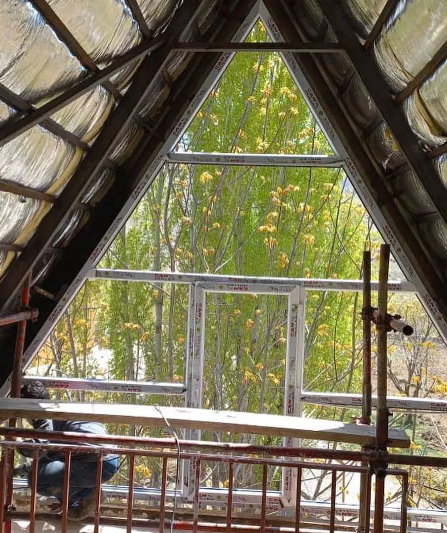 کارگر ماهر آشنا به در و پنجره upvc نیازمندیم|استخدام معماری، عمران و ساختمانی|فردیس, سپید دشت|دیوار