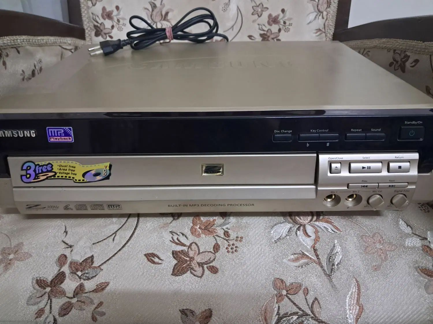 دستگاه VCD پلیر سامسونگ سه دیسک|پخش‌کننده DVD و ویدیو|تهران, خزانه|دیوار