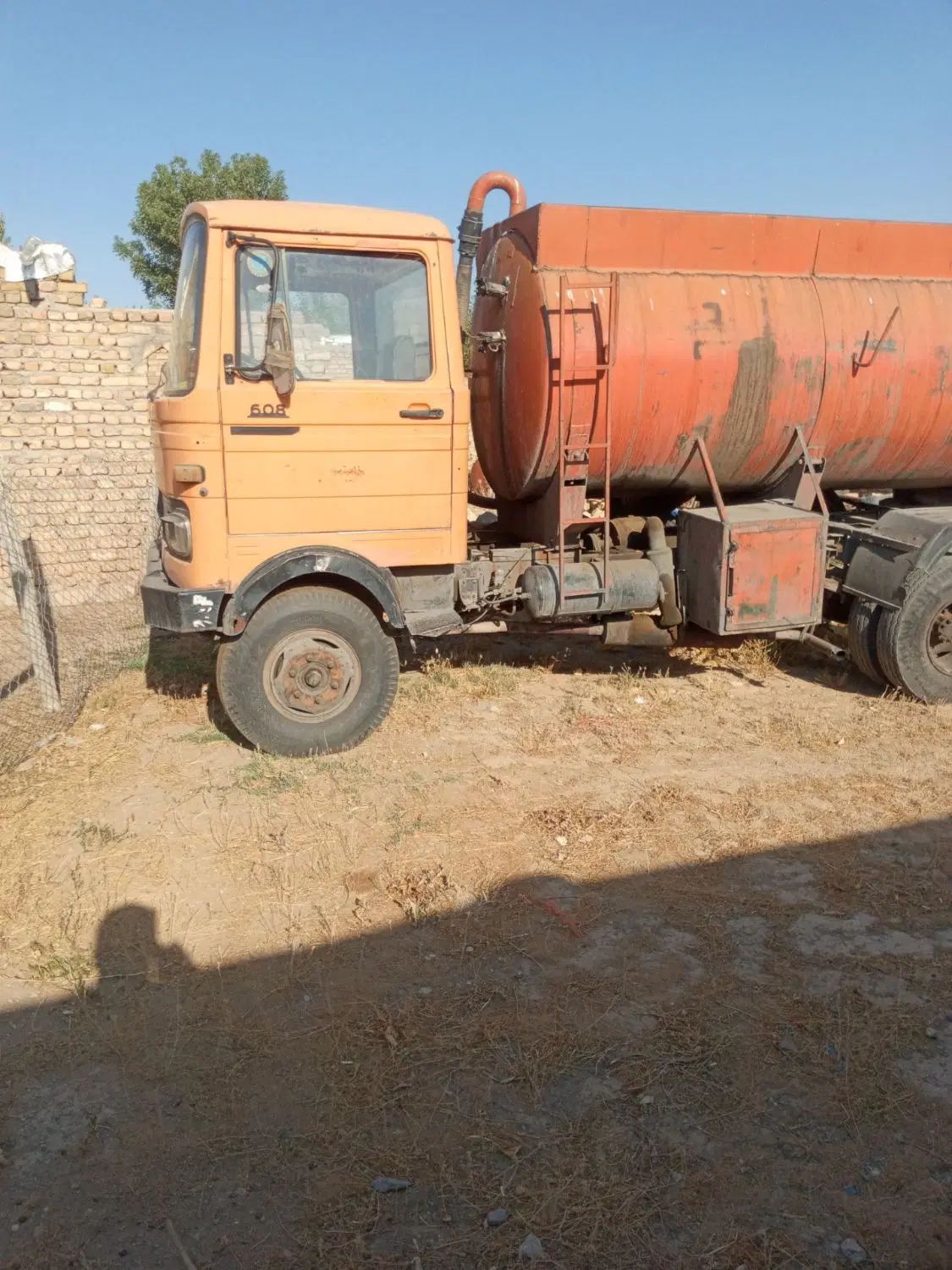 خاور608 مدل ۷۶ بی رنگ سالم شاسی مشکی|خودرو سنگین|تهران, نظام‌آباد|دیوار