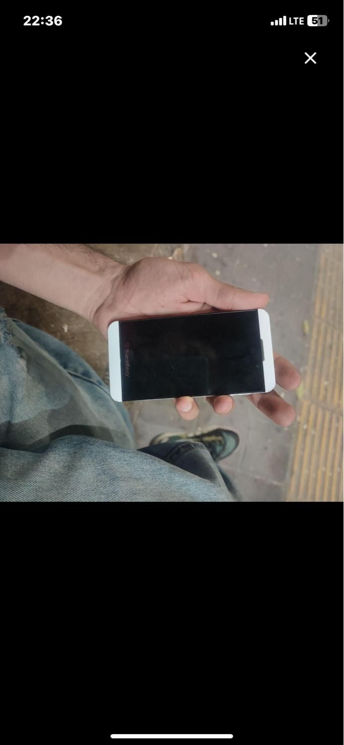 بلک‌بری Z10 با حافظهٔ ۱۶ گیگابایت|موبایل|شیراز, زند|دیوار