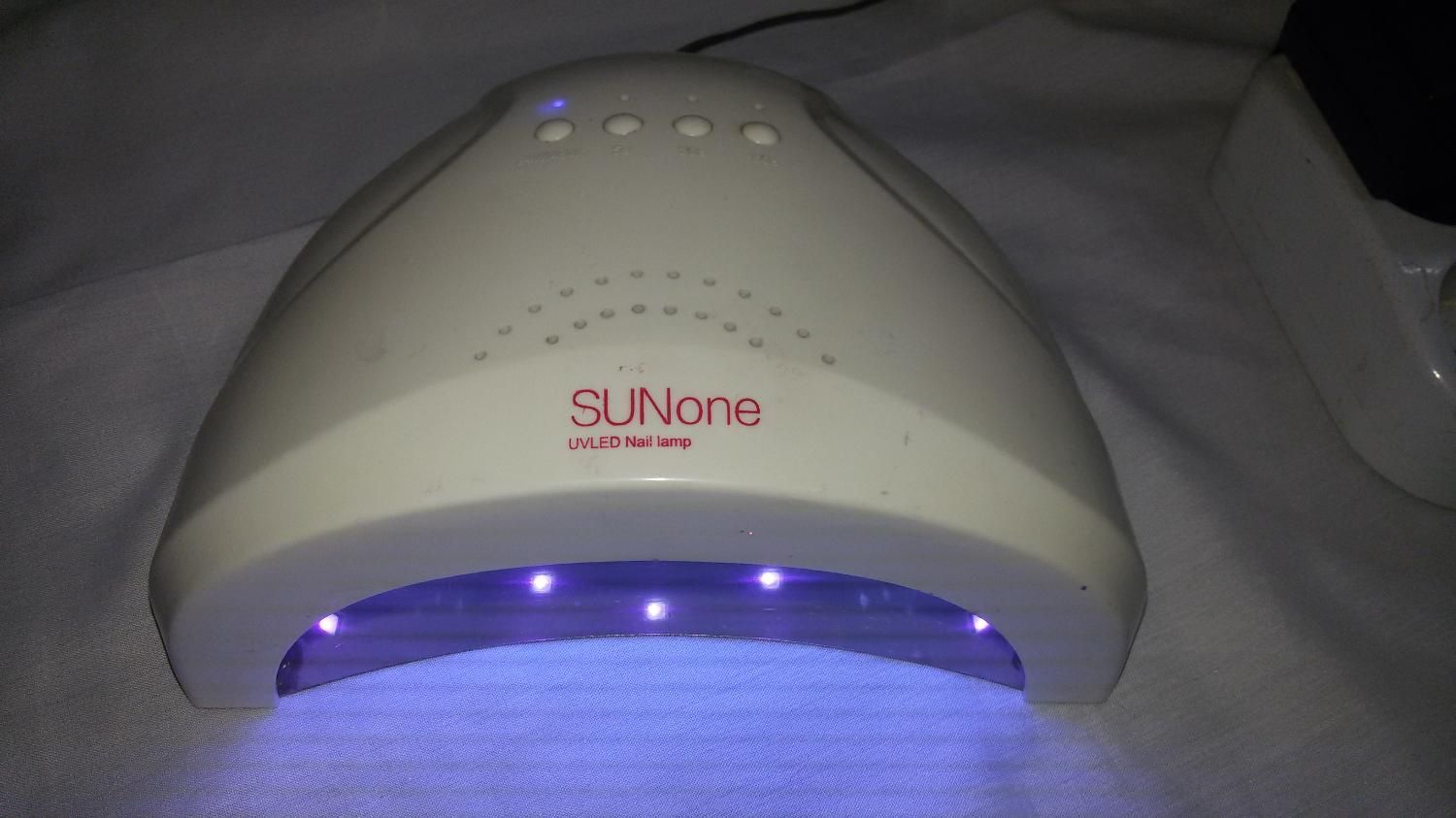 دستگاه یو وی ناخن|آرایشی، بهداشتی، درمانی|قوچان, |دیوار