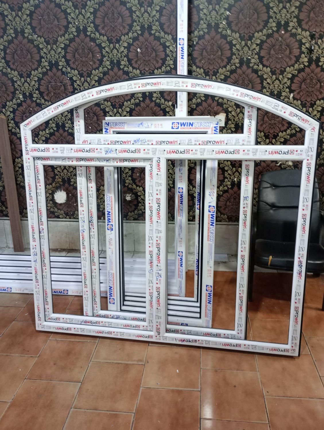 تعمیرات ، ساخت ، ریگلاژ وتعویض درب و پنجره upvc|خدمات پیشه و مهارت|کرج, گوهردشت|دیوار
