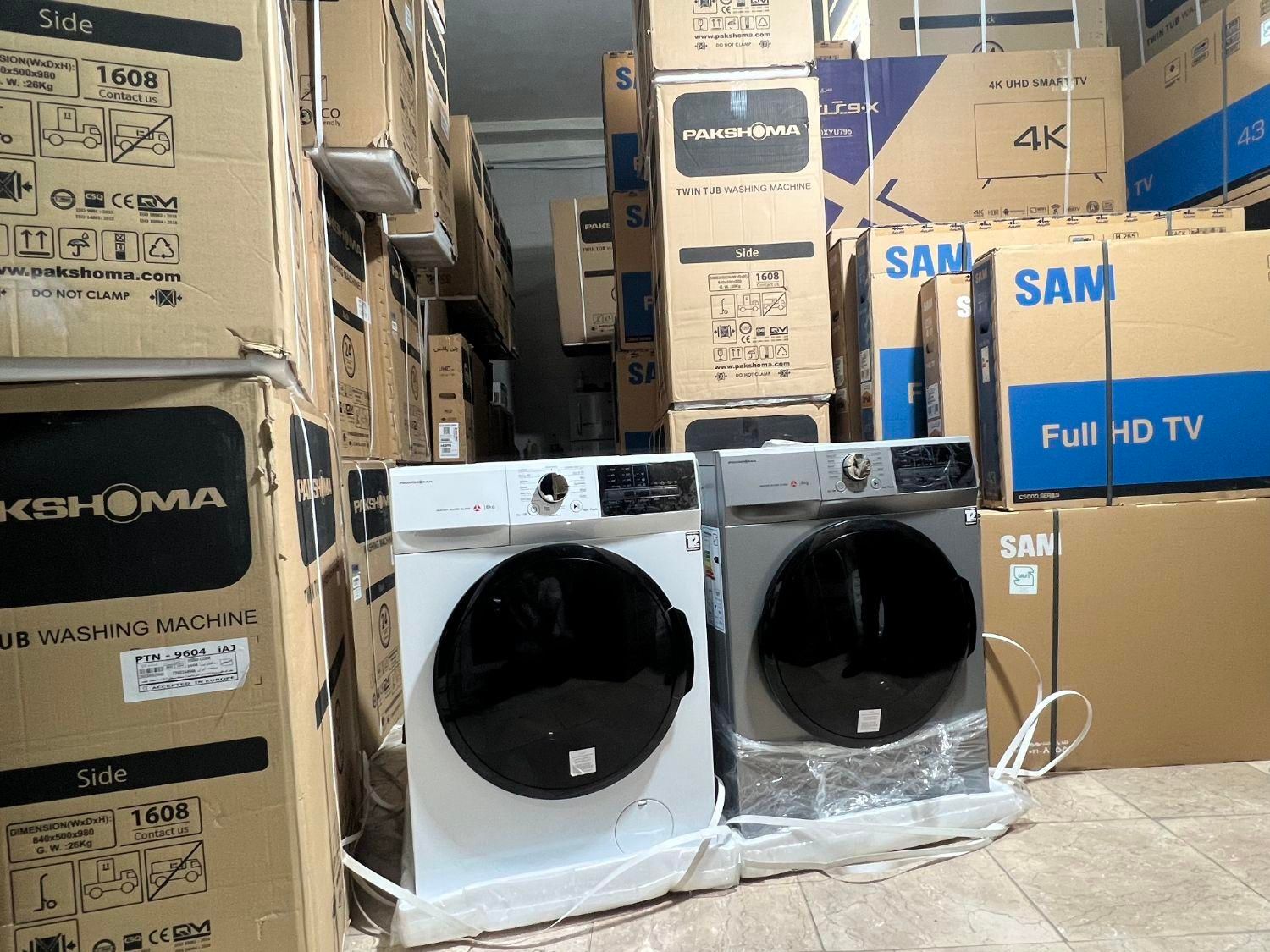 ماشین لباسشویی پاکشوما ۸ کیلو نواکبند|ماشین لباسشویی و خشک‌کن لباس|تهران, بازار|دیوار