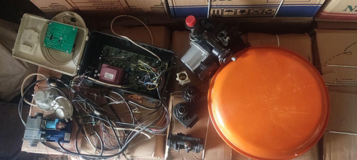 وسایلپکیجاستوک سالم|آبگرمکن، پکیج، شوفاژ|تبریز, |دیوار