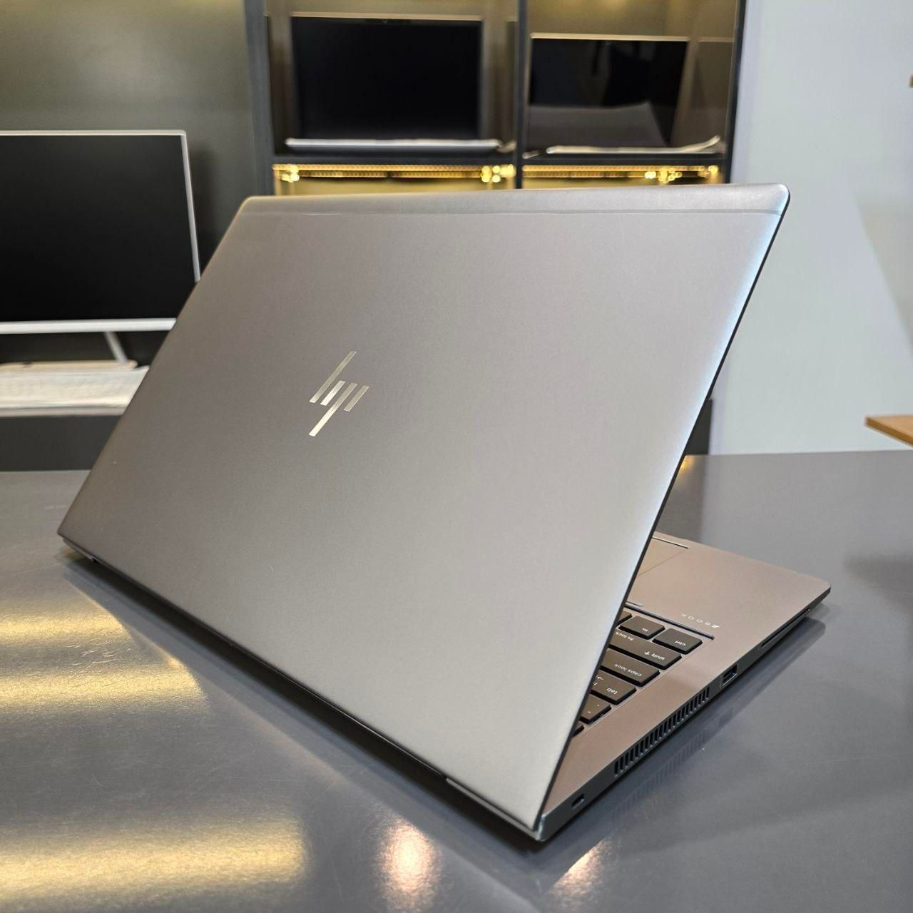 لپ تاپ HP ZBook 15u G6 ورک استیشن قدرتمند|رایانه همراه|اصفهان, بهار آزادی|دیوار