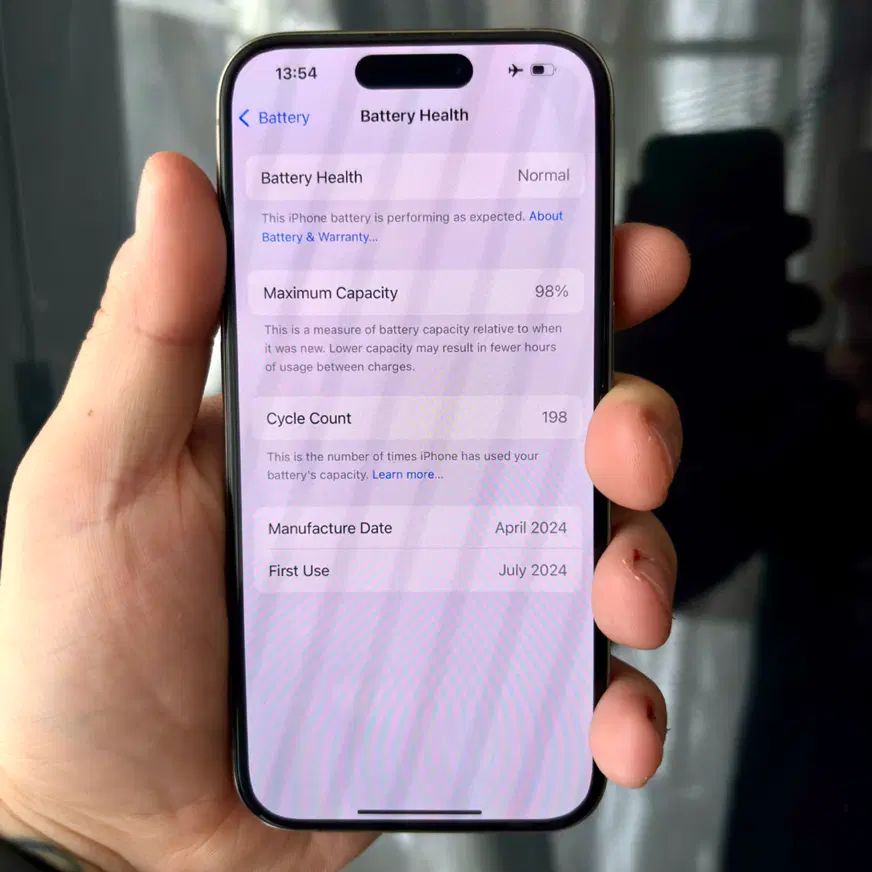 آیفون ۱۵ پرو باطری۹۸ نچرال درحدنو IPhone 15 Pro|موبایل|تهران, نازی‌آباد|دیوار