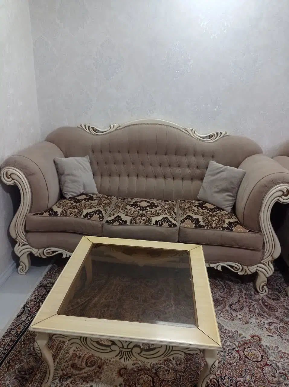 مبلمان هفت نفره|مبلمان خانگی و میز عسلی|مشهد, وحید|دیوار