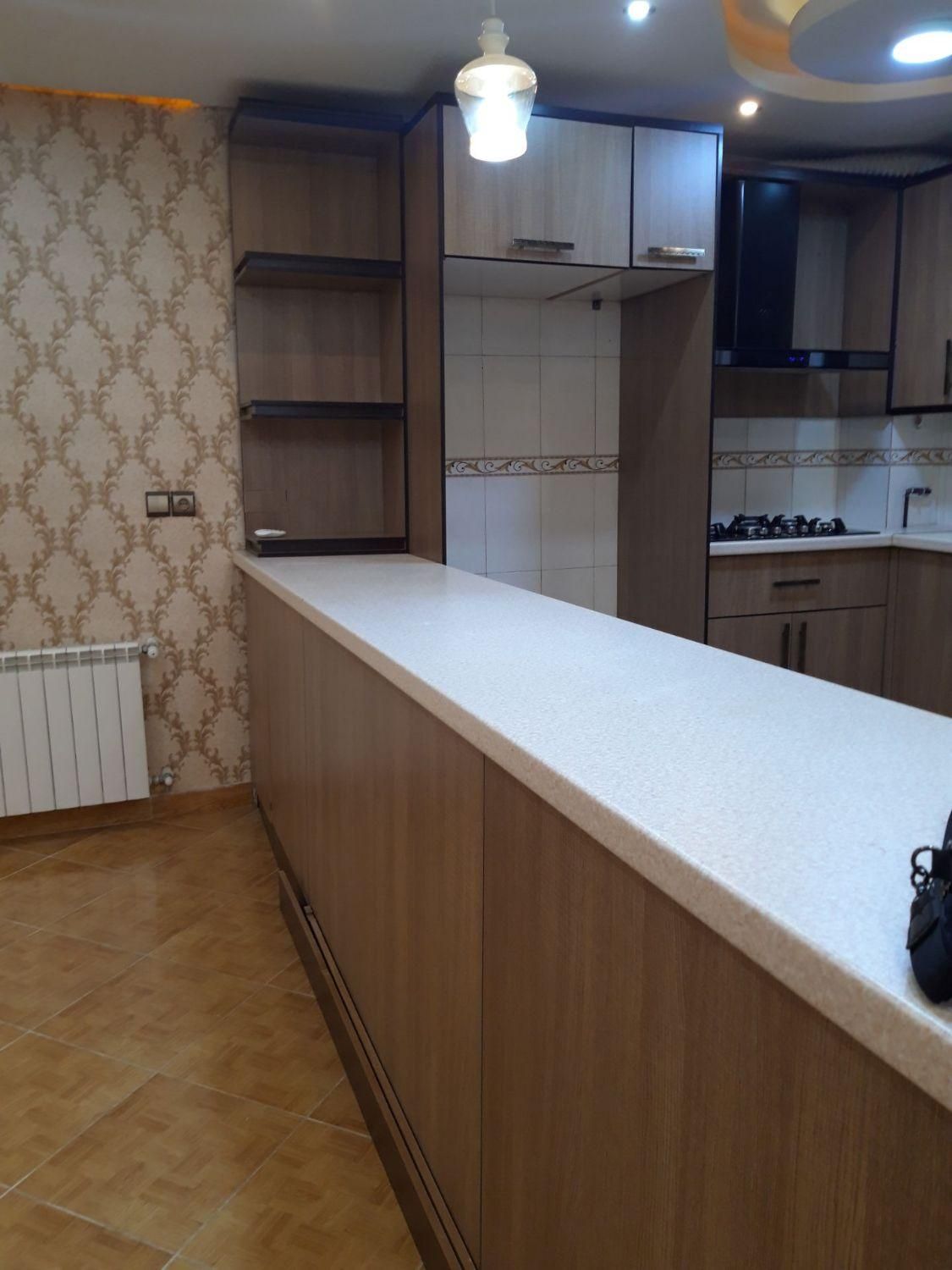 کابینت آشپزخانه دست دوم|کتابخانه، شلف، قفسه‌های دیواری|تهران, خانی‌آباد نو|دیوار