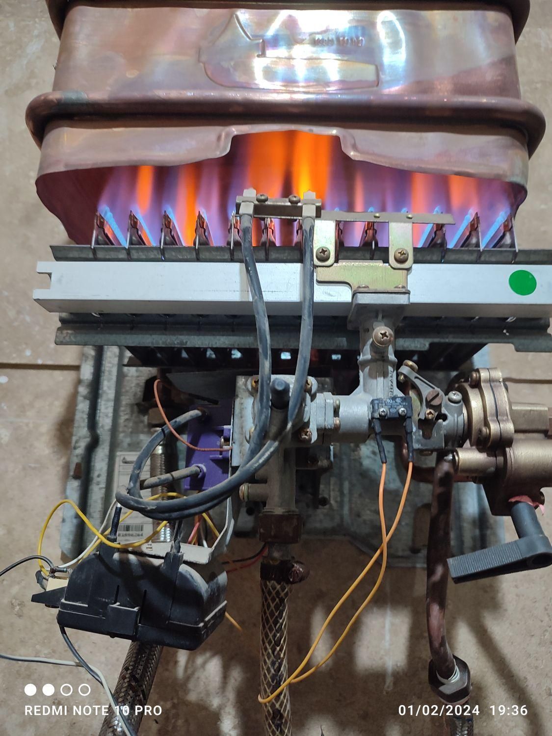 تعمیر سرویس ابگرمکن درمحل با6ماه ضمانت بی قید شرط|خدمات پیشه و مهارت|آبادان, |دیوار