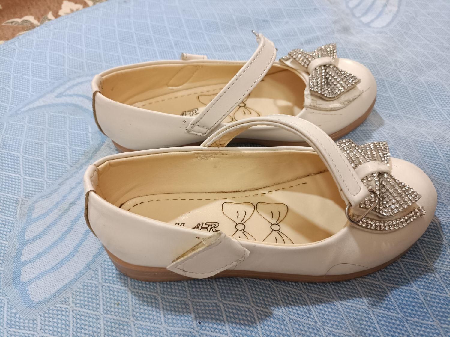 تعدادی کفش و کتانی|کیف، کفش، کمربند|محمدشهر, محمدشهر|دیوار