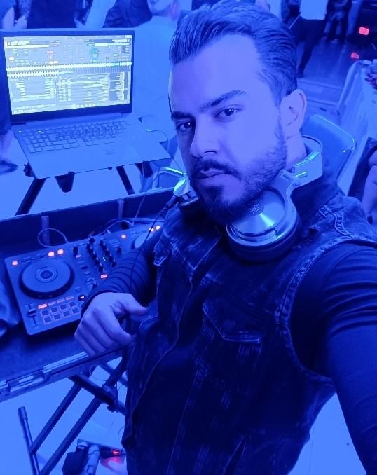 دی جی حرفه ای با بیش از ۱۰۰۰ اجرا|خدمات پذیرایی، مراسم|تهران, نارمک|دیوار