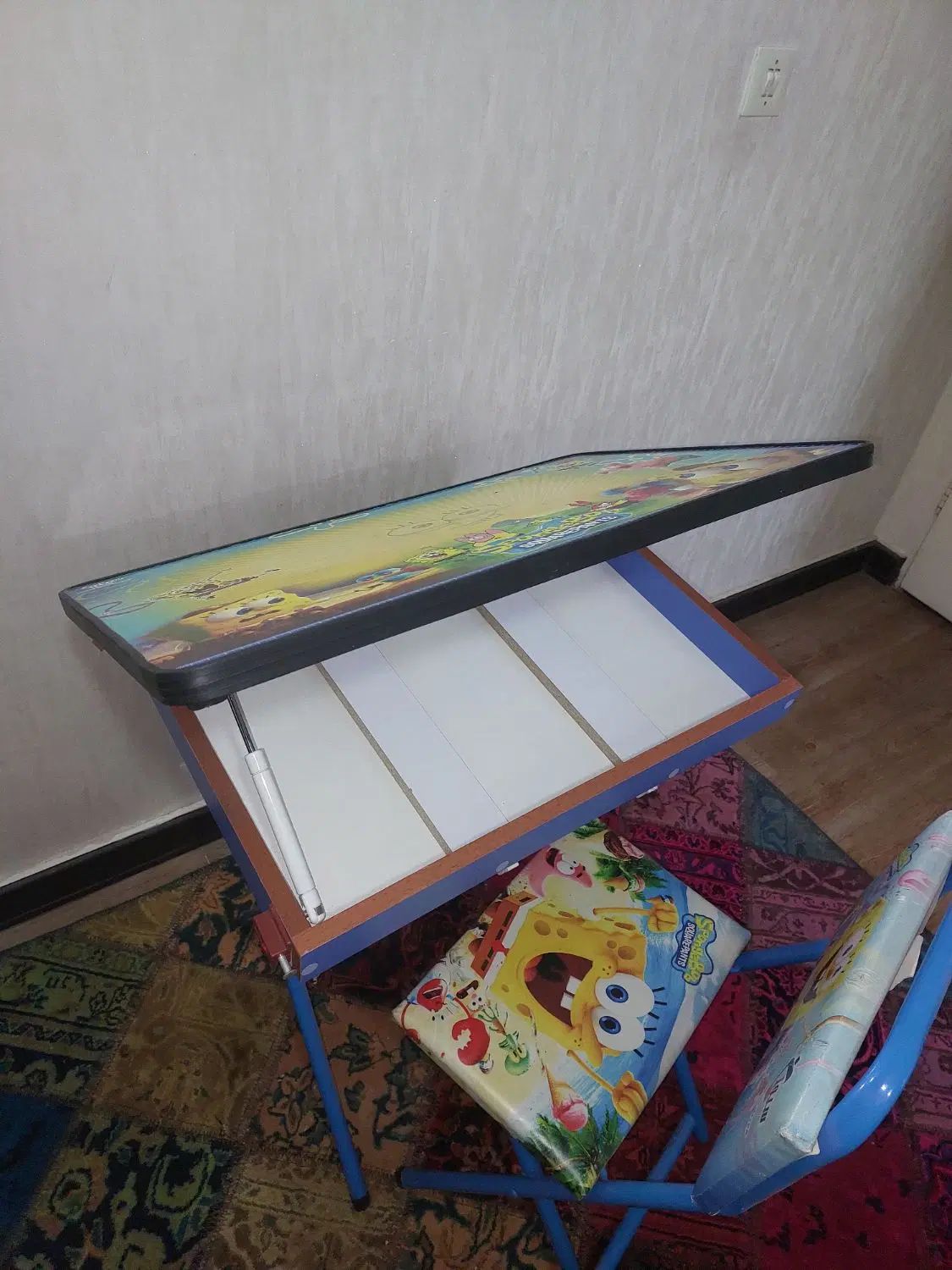 میز و صندلی تاشو باکسدار مدل باب اسفنجی برند سیوان|تخت و صندلی بچه|تهران, بریانک|دیوار