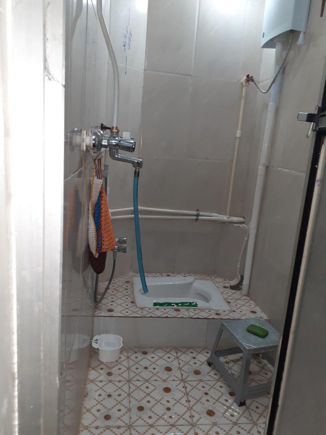 اجاره روزانه/هفتگی/آپارتمان ۸۰ متری در نیروگاه|اجارهٔ کوتاهمدت آپارتمان و سوئیت|قم, نیروگاه|دیوار